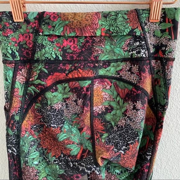 Lululemon Time to Sweat Crop Zen Garden Athleisure Workout Activewear 4 - Picture 9 of 15